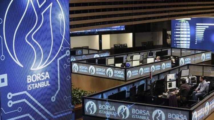 Kumpasa inat yatırıma devam