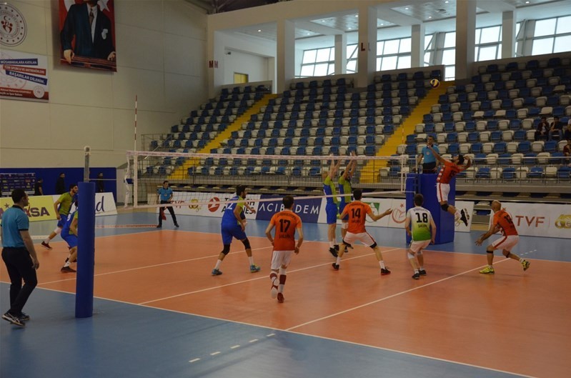 Kupa Voley’de çeyrek final heyecanı başladı 