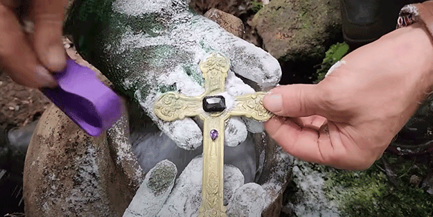 Küpün içinde öyle bir şey buldular ki! Ne yapacağını bilemediler