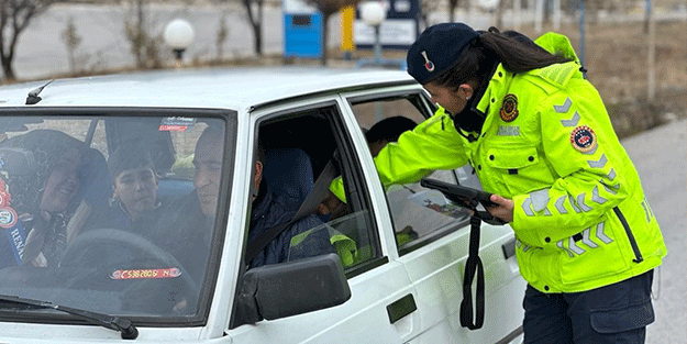 Kurallara uymayan sürücüler dron ile tespit edildi