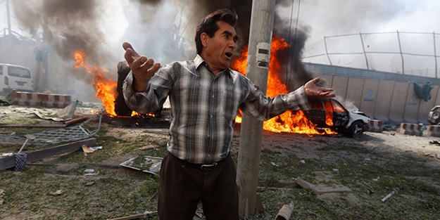 Kur'an hatim törenine bombalı saldırı! Çok sayıda şehit var