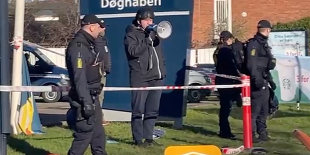 Kur'an-ı Kerim yakan alçaktan Türkiye'ye küstah tehdit: İsveç NATO'ya alınana kadar her cuma yakacağım