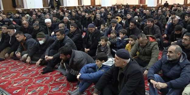 “Kur’an-ı Kerim’i yakmakla Müslümanlar yok olmaz”