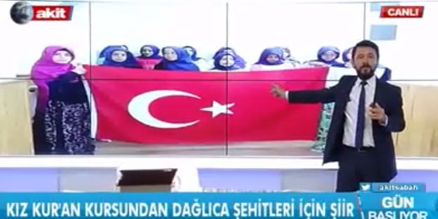 Kur'an Kursu talebeleri şehitleri unutmadı