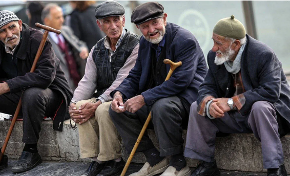 Kurban Bayramı ikramiyesi ne zaman yatacak? Emekliler için geri sayım başladı