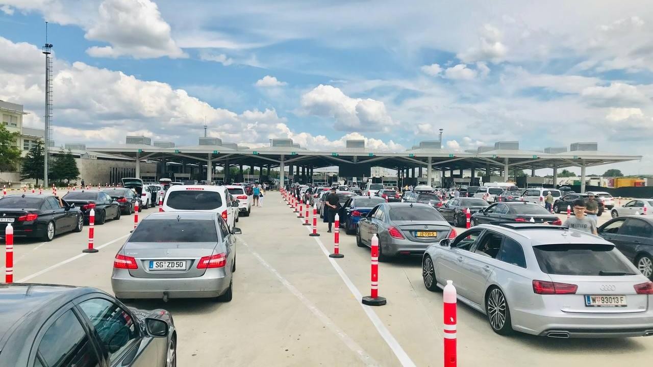 Kurban Bayramı tatilinde gümrük kapılarından 1 milyon 126 bin 761 yolcu geçişi oldu