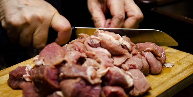 Kurban eti nasıl saklanmalı ve nasıl tüketilmeli? Uzman tavsiyesine dikkat!