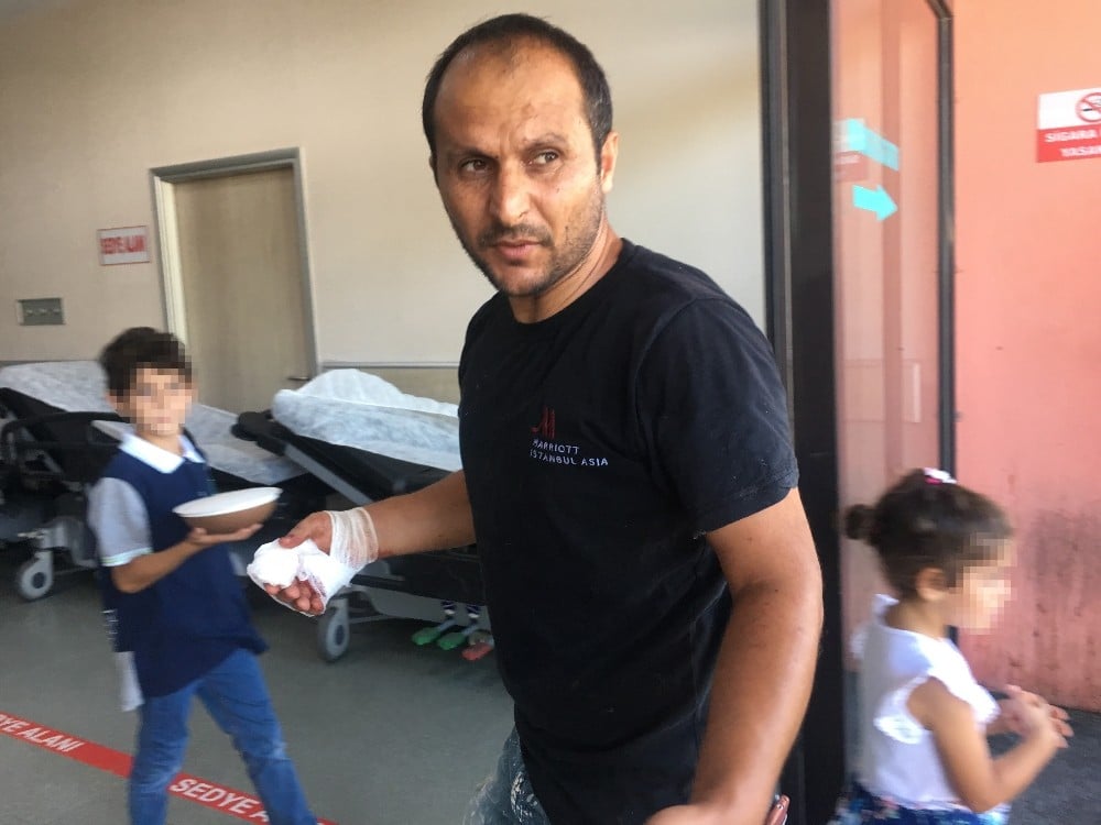 Kurban keserken yaralananlar hastanelere koştu 