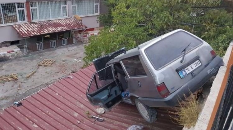Kurbanlık keçi şoföre boynuz atınca...