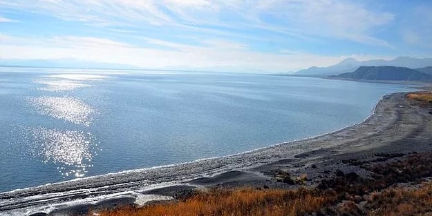 Küresel ısınma Burdur Gölü'nde su kaybına neden oldu