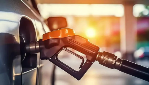 Küresel yangın pompayı vurdu: Akaryakıta 'savaş' zammı!