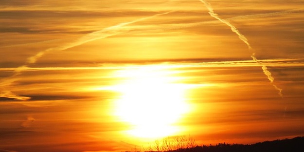 Küreselci şeytanlar, Güneş'i karartmak için harekete geçti! Her gün gökyüzünden geçiyor ama haberimiz olmuyor!