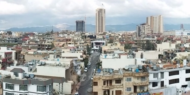 Kürt olmayana topu yok!