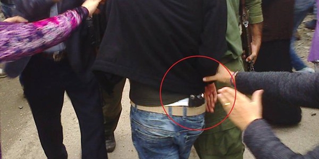 Kürtler PYD'ye karşı ayaklandı!