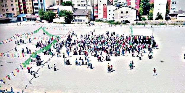 Kürtlerden HDP’ye tokat