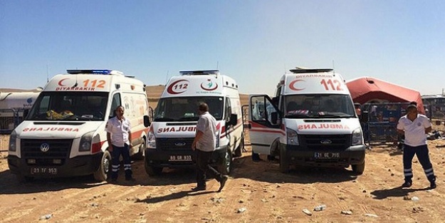 Kürtlere sınırda 'mobil ambulans' hizmeti