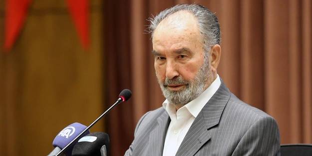 Karar yazarları aynı gün Hayreddin Karaman'a saldırdı