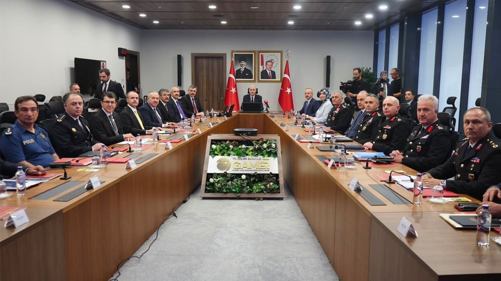 Kurtulmuş ve Çiftçi 81 ilin valisiyle buluştu! Terörsüz Türkiye’nin yol haritası çizildi
