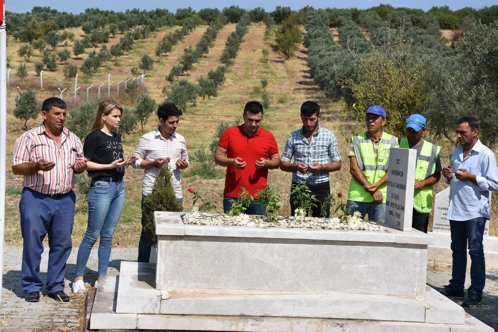 Kurtuluş Savaşı şehidinin mezarına sahip çıktılar 