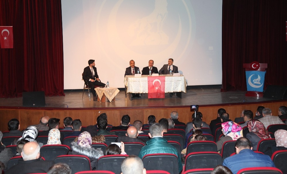 Kurtuluşunun 102. yılında Ahlat paneli 