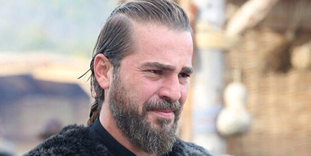 Kuruluş Osman çağrısı yapılan Diriliş Ertuğrul'un yıldızı Engin Altan Düzyatan'ın paylaşımına gelen yorum hayranlarını kızdırdı