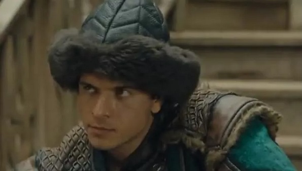 Kuruluş Osman Mustafa kimdir?