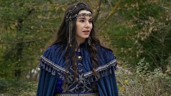 Kuruluş Osman Prenses Hera Kimdir? Kuruluş Osman Hera'yı kim oynuyor?