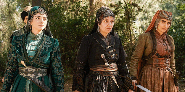 Kuruluş Osman'ın Aygül'ü Buse Arslan'dan çarpıcı sözler: 30-40 oyuncu...