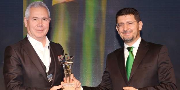 Kurumsal yönetimde büyük ödül bir kez daha Aksa Akrilik’in