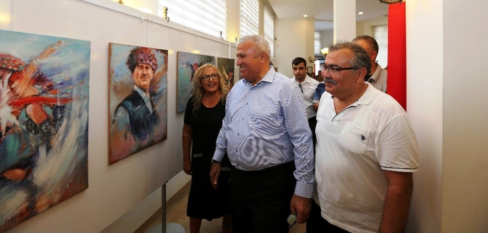 Kurutuluş etkinlikleri ‘Kadın Efeler’ sergisi ve tarihsel drama ile devam etti 