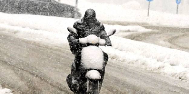 Kuryeler çalışıyor mu? Moto kuryeler trafiğe çıkması yasaklandı mı?