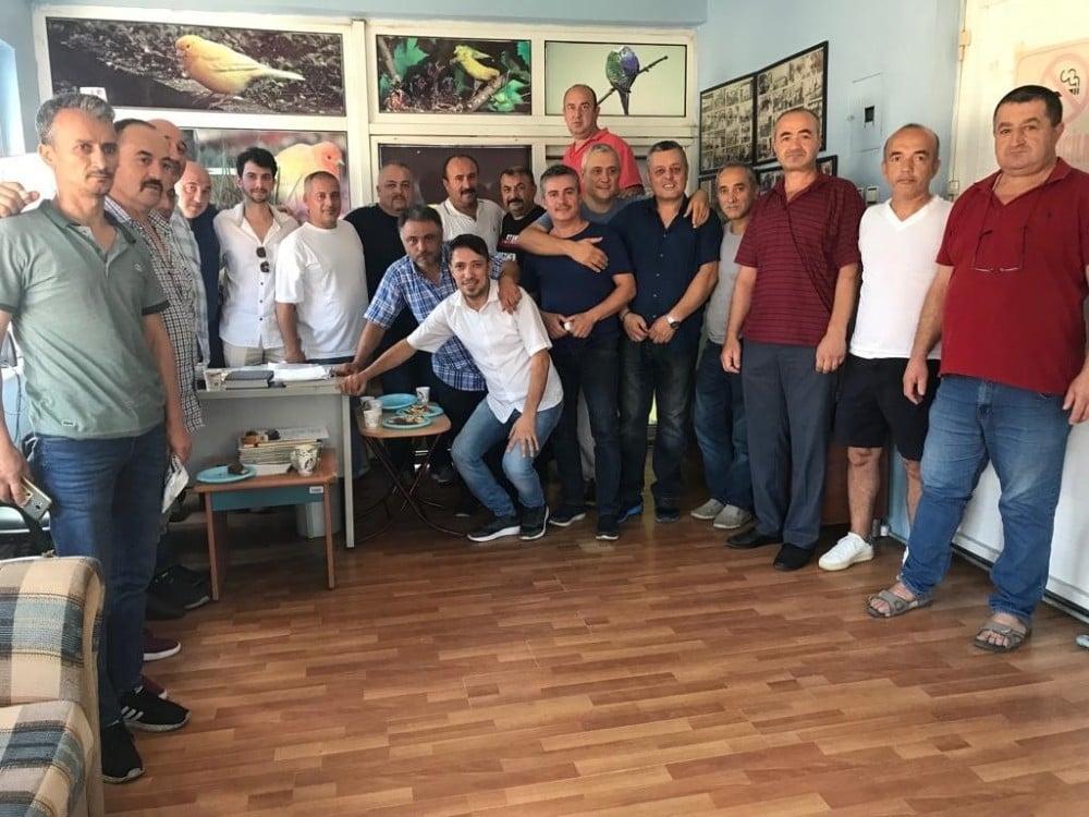 Kuş üreticileri başkanını seçti 