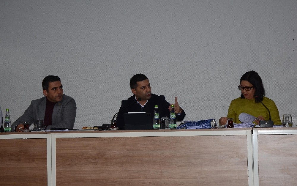 Kuşadası Belediye Meclisi 2020’nin ilk toplantısını yaptı 
