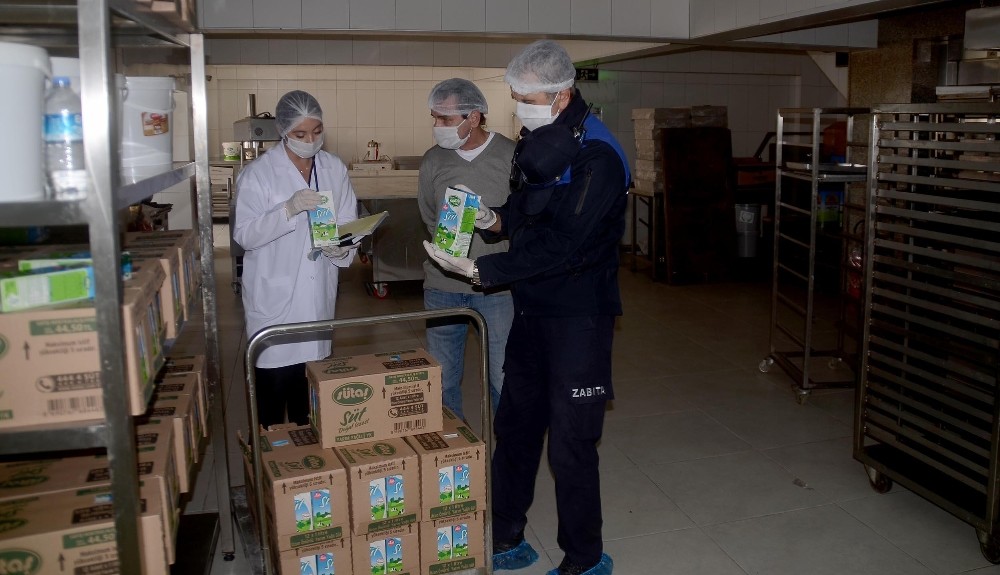 Kuşadası Belediyesi, Ramazan nedeniyle denetimleri arttırdı 