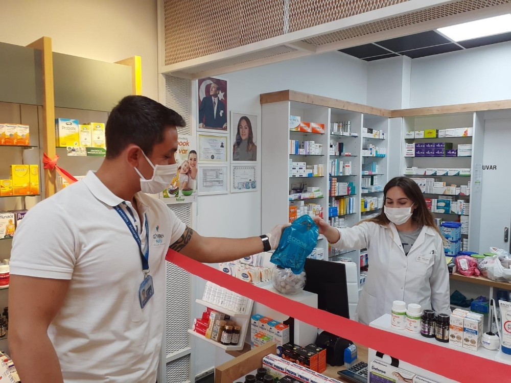 Kuşadası Belediyesi yasağın ikinci gününde de vatandaşları yalnız bırakmadı 