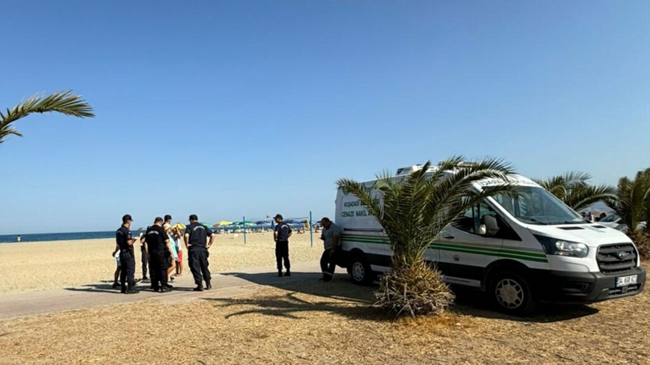 Kuşadası feci manzara! Kıyıya erkek cesedi vurdu