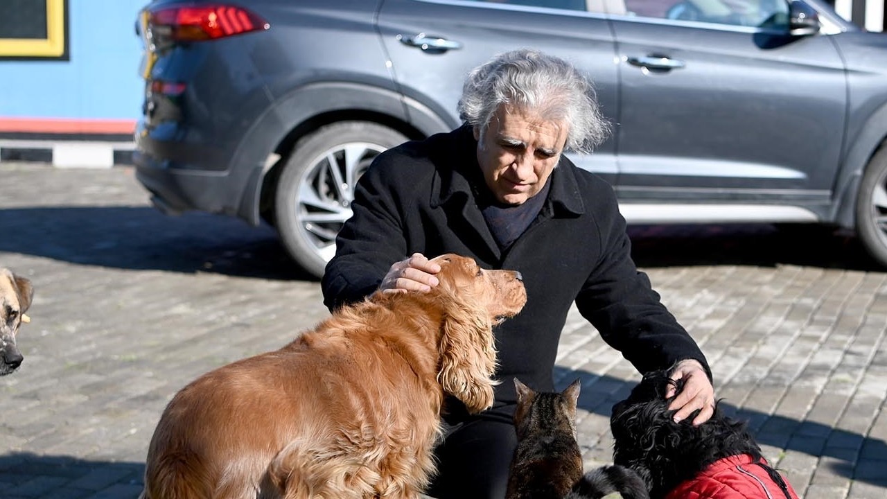 Kuşadası Kaymakamı İbrahim Keklik, Evcil Hayvan Rehabilitasyon Merkezi’ni ziyaret etti