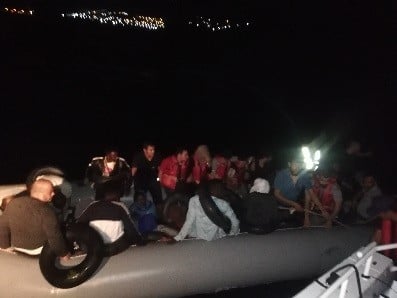 Kuşadası’nda 10’u çocuk 39 düzensiz göçmen yakalandı 