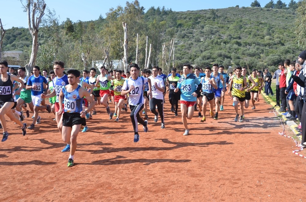Kuşadası’nda 350 sporcu yarışacak 