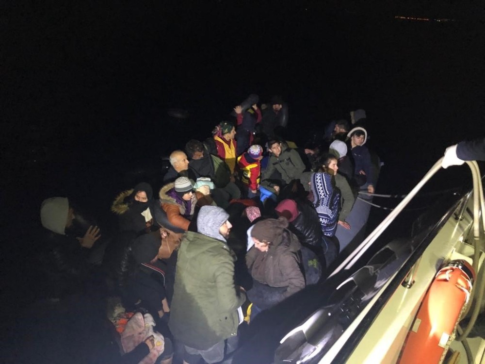 Kuşadası’nda 38 düzensiz göçmen yakalandı 