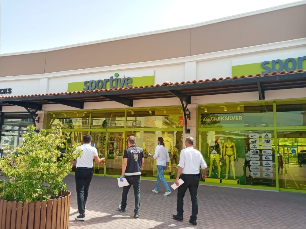 Kuşadası’nda alış veriş merkezleri ve pazaryerleri denetlendi 
