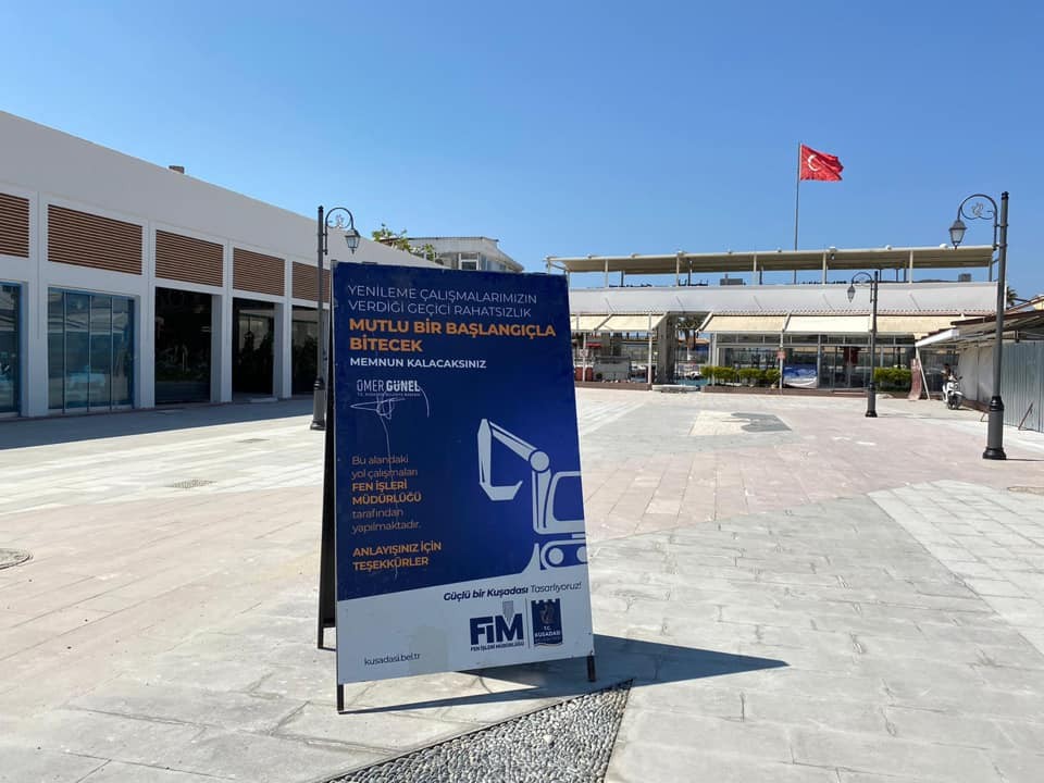 Kuşadası’nda ’Balıkçılar Meydanı