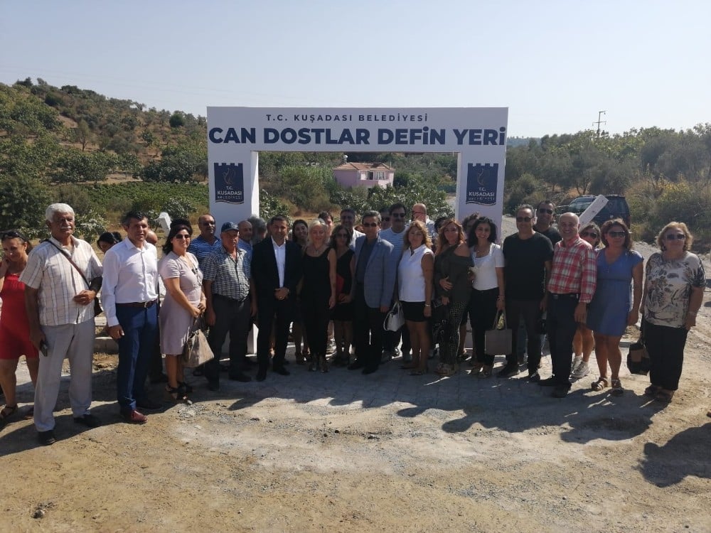 Kuşadası’nda ’Can Dostlar Defin Yeri’ hizmete girdi 