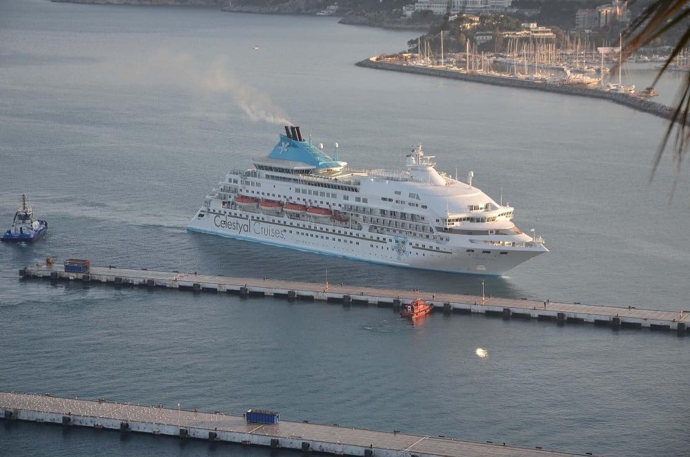 Kuşadası’nda kruvaziyer turizm bereketi 