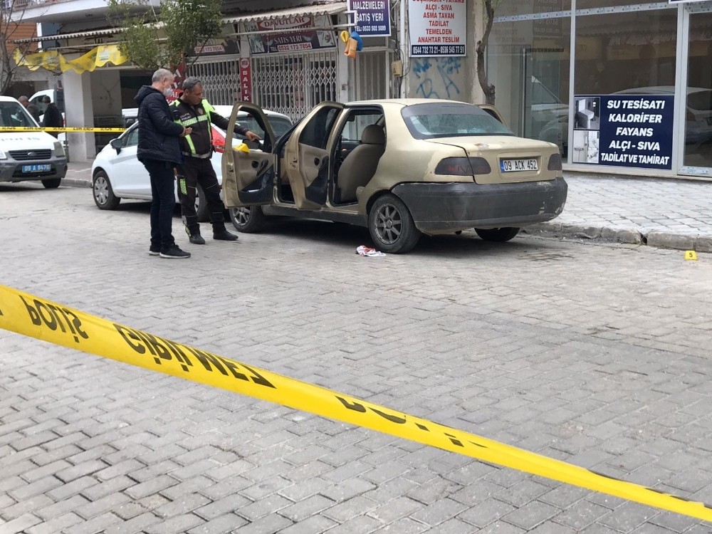Kuşadası’nda kuzenlere silahlı saldırı: 1 ölü, 1 yaralı 