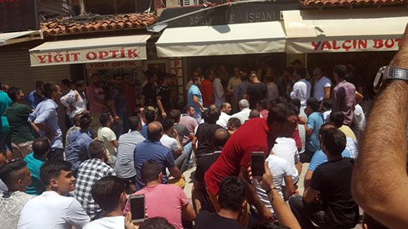 Esnaf ayaklandı! Avukatlar AVM'ye...