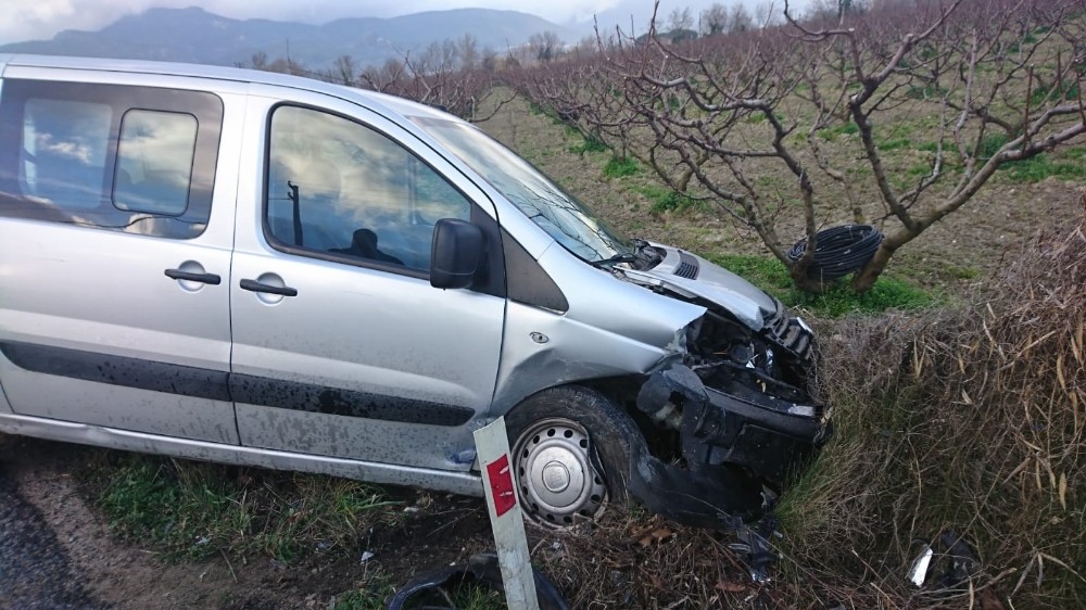 Kuşadası’nda trafik kazası: 1 ağır yaralı 