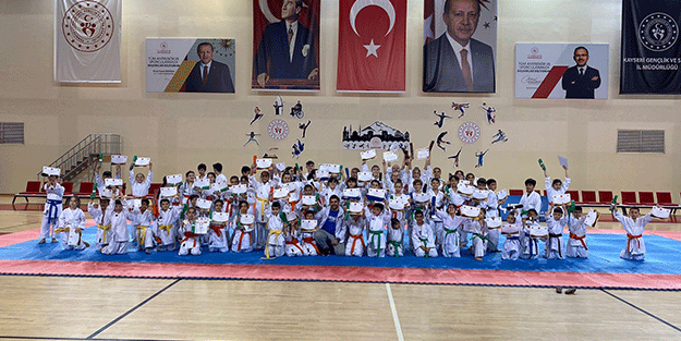 Kuşak terfi sınavı nefes kesti