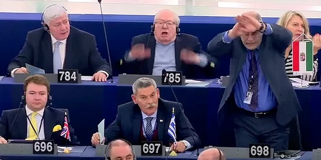 Yunan vekilden Türklere ağır hakaret!