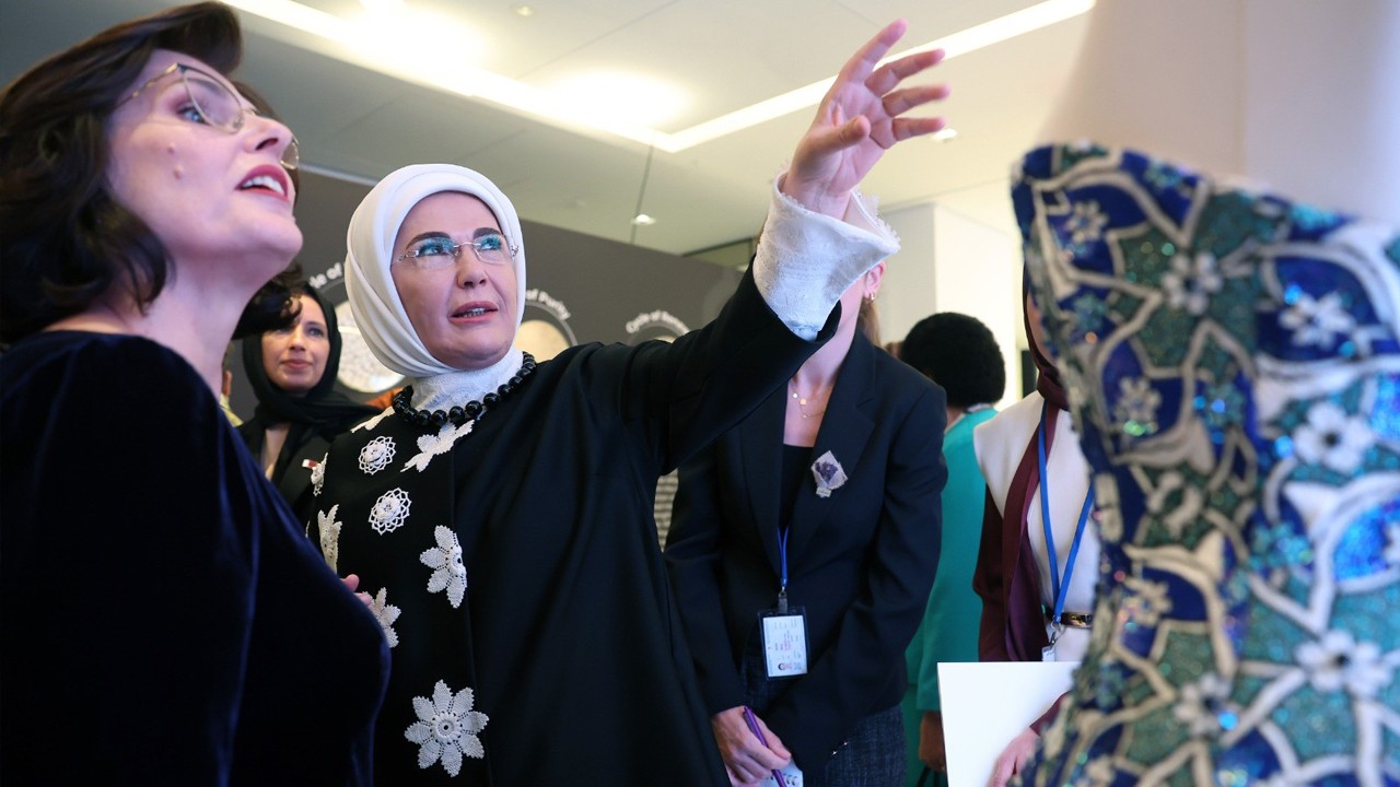 Kütahya Çinisi New York’ta: Türk Kültürünün ince işçiliği dünyaya tanıtıldı